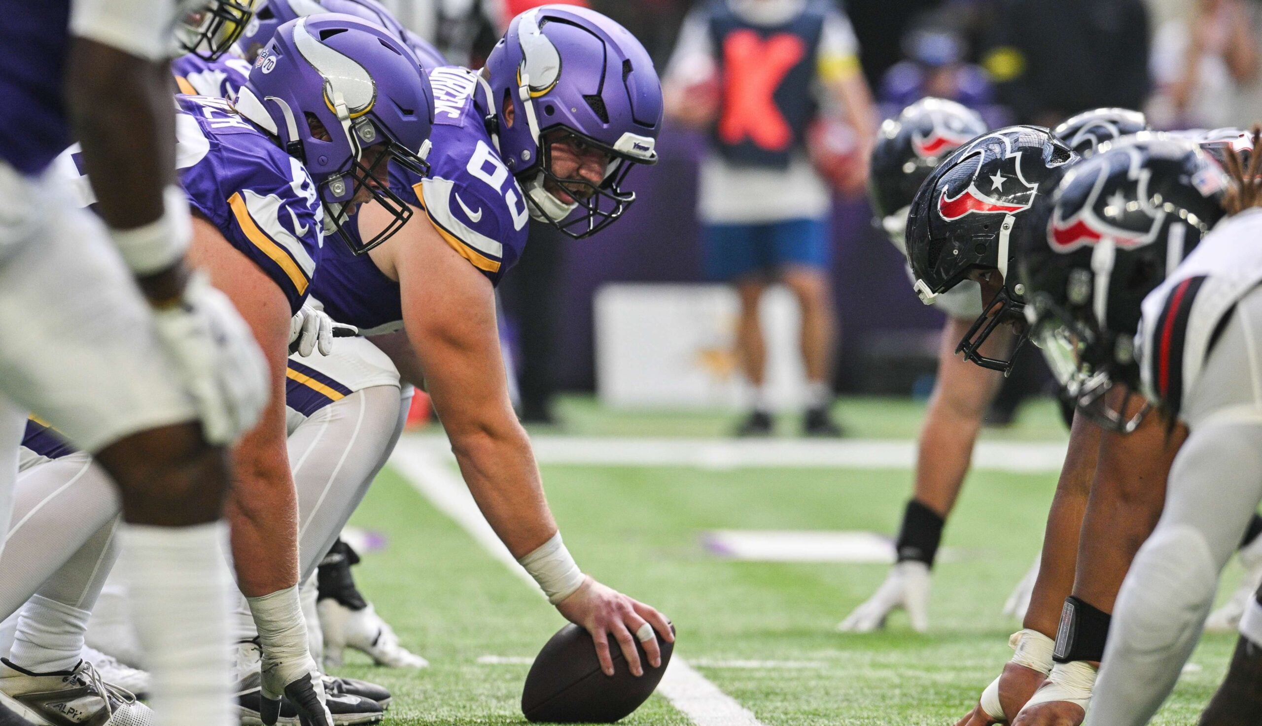 Did the Vikings Demote 1 Offensive Lineman? โ Mankato Sports news